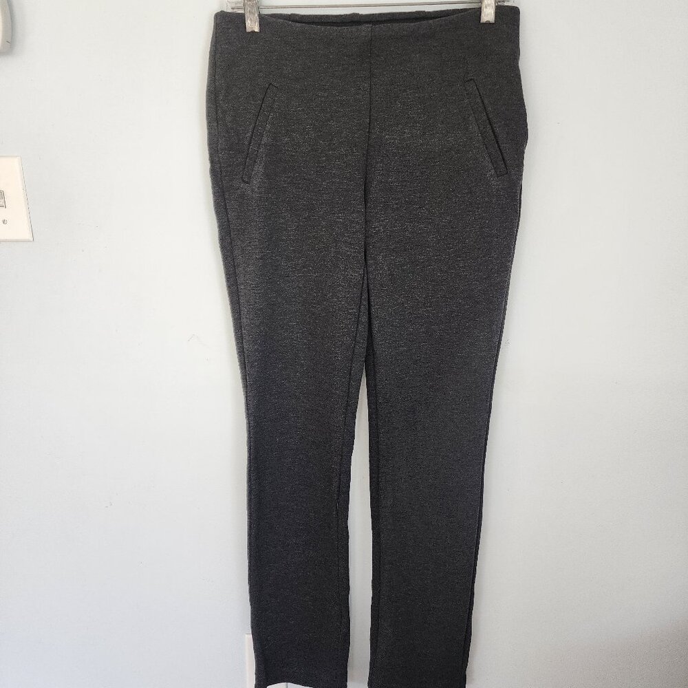 Chico's Fabulously Slimming Ponte Pull-On Slim-Leg Pants, Size 00, Like New